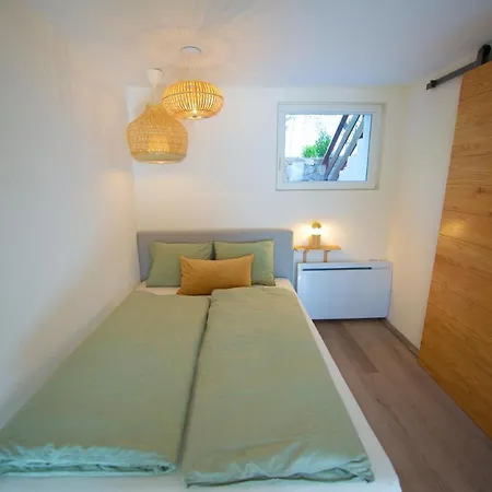Loft Avec Sauna 莱森
